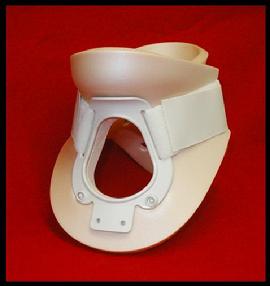 Foam collar with trachcheal opening